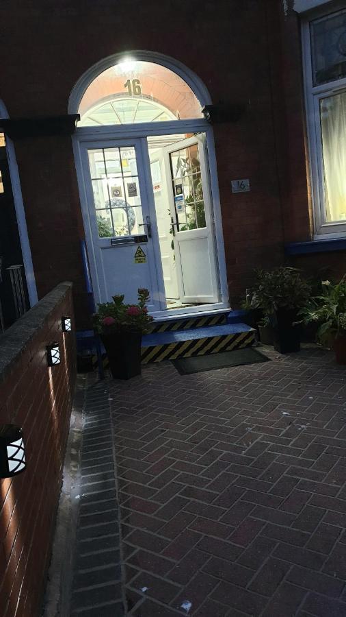 Gabriel Guesthouse Rhyl Luaran gambar