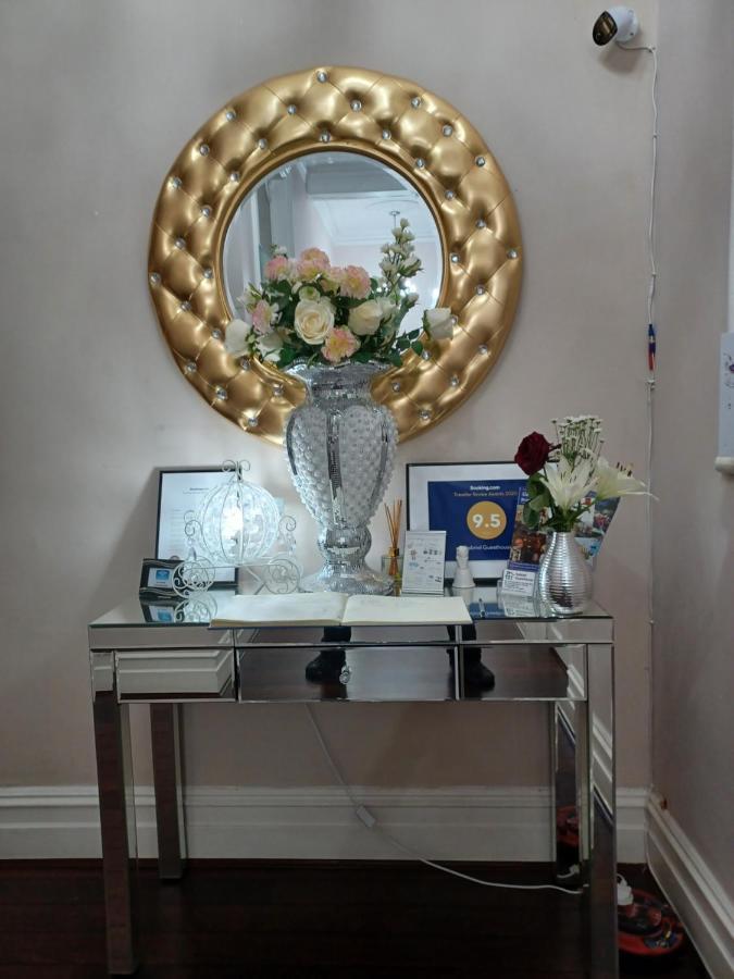 Gabriel Guesthouse Rhyl Luaran gambar