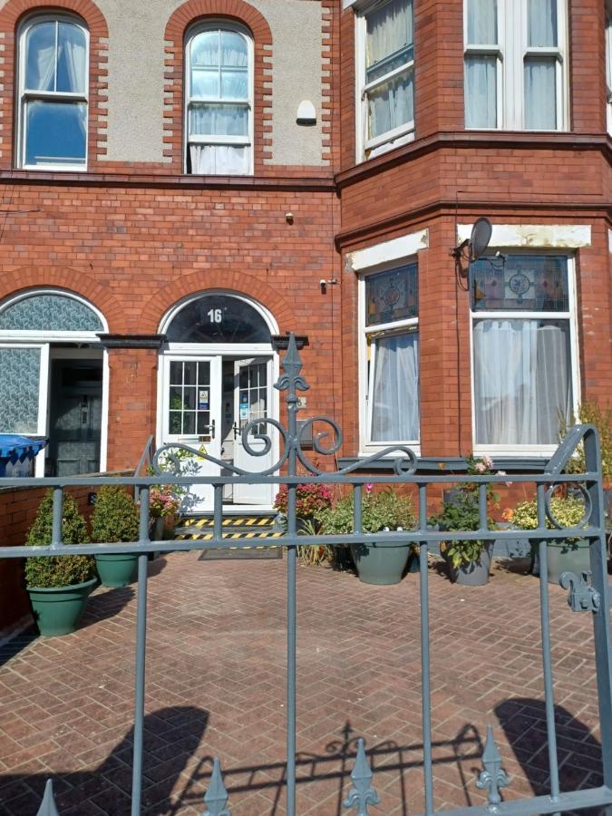 Gabriel Guesthouse Rhyl Luaran gambar
