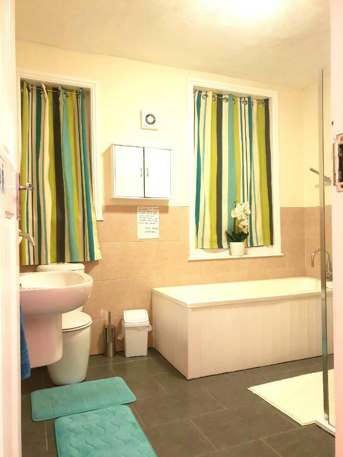 Gabriel Guesthouse Rhyl Luaran gambar
